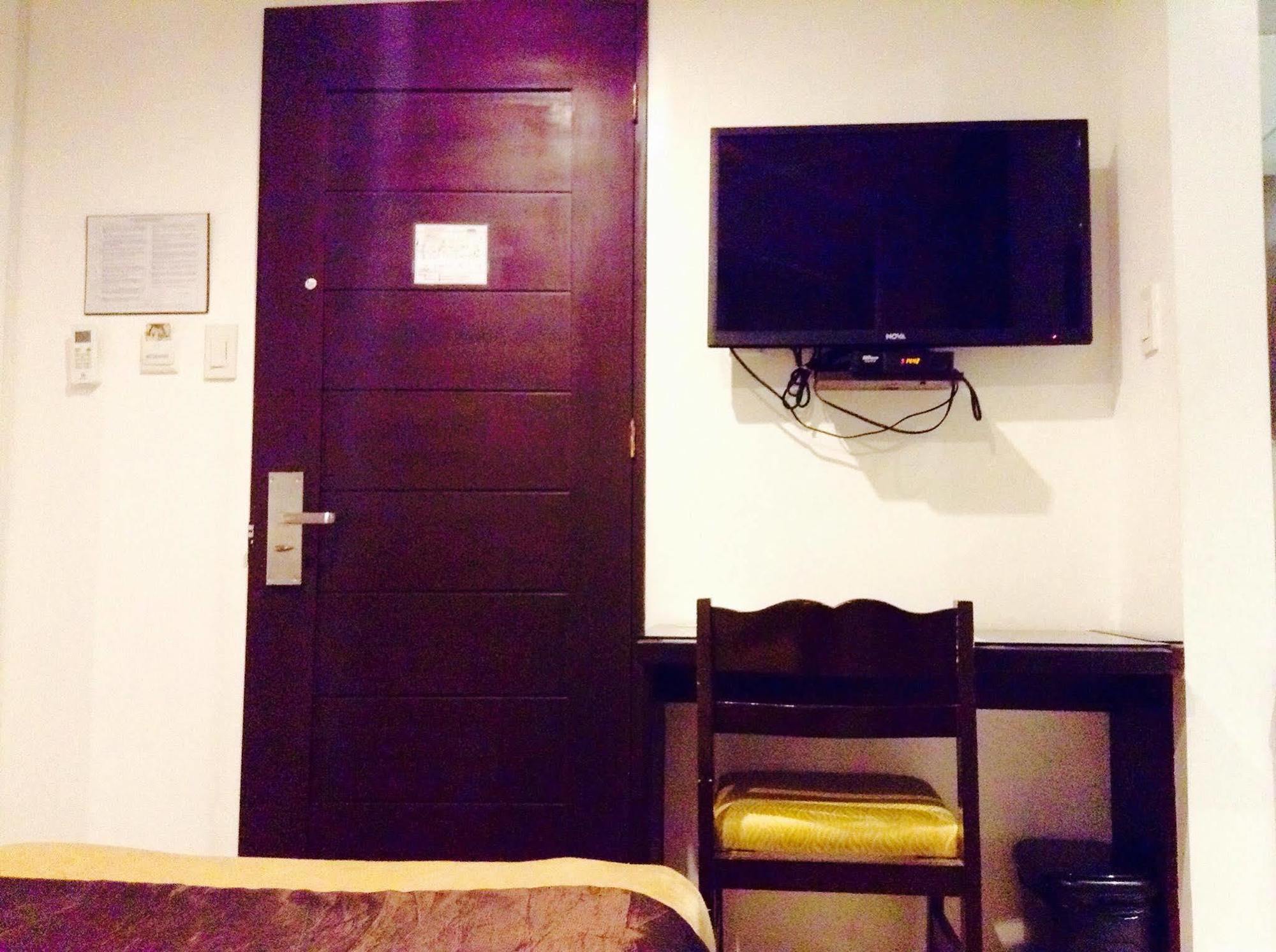 Gervasia Hotel Makati Makati City Exteriér fotografie